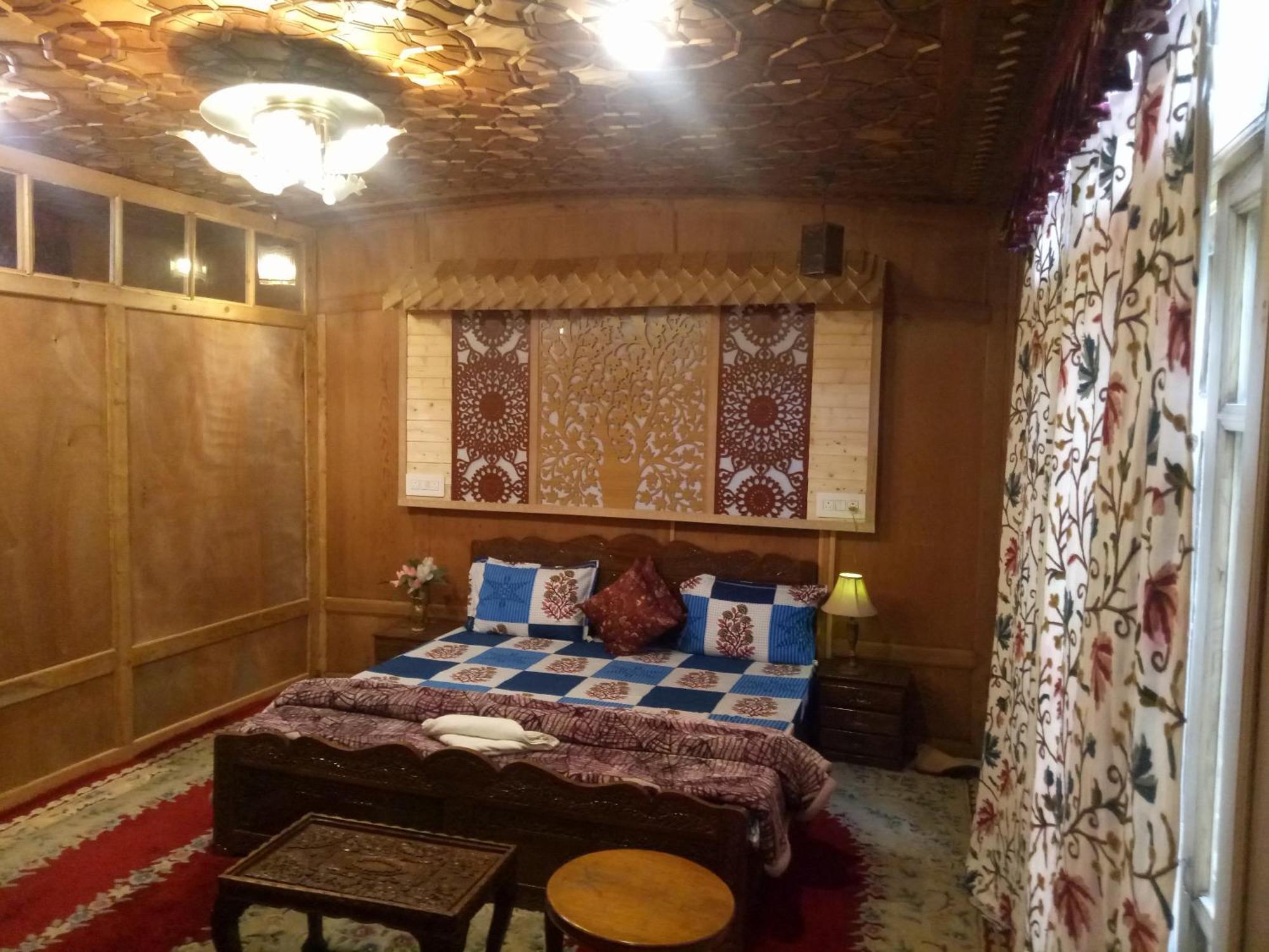 Bed and Breakfast House Boat New Manora Srīnagar Exteriér fotografie