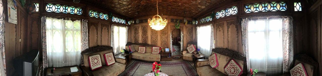 Bed and Breakfast House Boat New Manora Srīnagar Exteriér fotografie